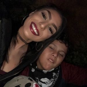 Meet your Posher, Mara